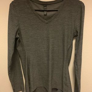 V-neck Thermal